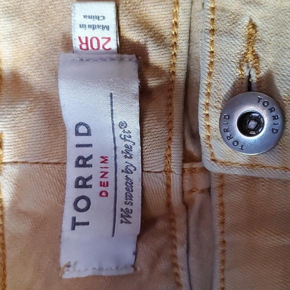 Women's size  20 Torrid Jeggings - Picture 2 of 4